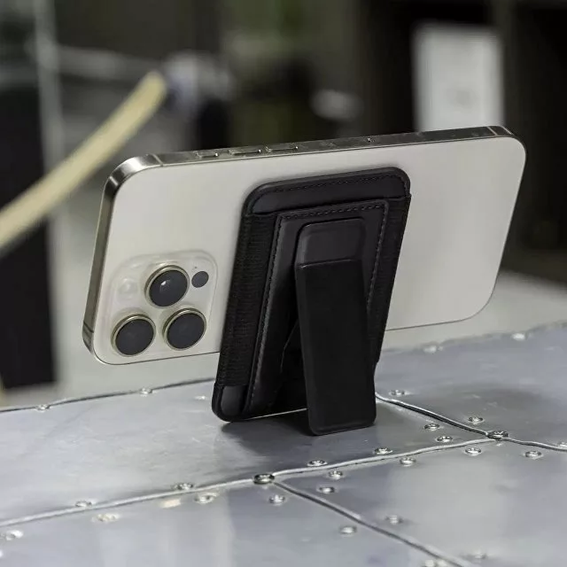 Картхолдер magsafe с подставкой для смартфона «Wally stand», черный