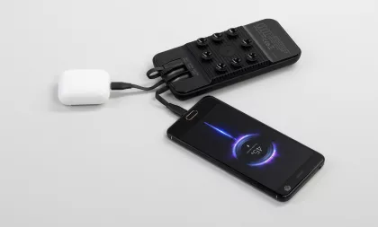 Беспроводное зарядное (22.5/15W) устройство "Topfull SOFTTOUCH" 10000 mAh с подсветкой лого, присосками, встроенными кабелями, с подставкой, черный, фото 7
