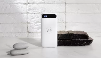 Беспроводное зарядное устройство "Quantum", 10000 mAh с цифровым индикатором заряда, белый, фото 2