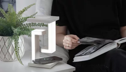 Левитирующая настольная лампа "Twin" с функцией беспроводной зарядки, белый, фото 4