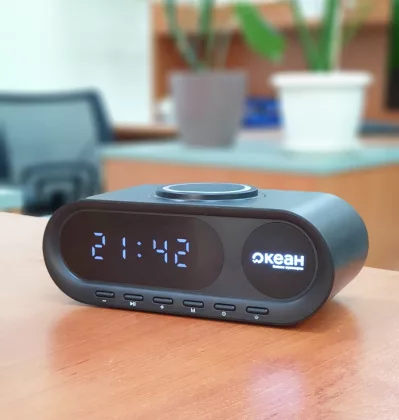 Настольные часы "Smart Hub" с bluetooth колонкой 5Вт, беспроводной (15W) зарядкой и подсветкой логотипа, черный, фото 5