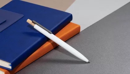 Ручка шариковая "Matt" с кнопкой из бамбука, белый, фото 5