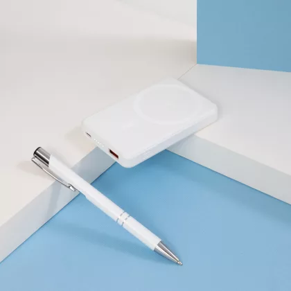 Внешний аккумулятор Ларго PD (Largo PD) 5000mAh с функцией беспроводной зарядки 15W, белый, фото 8