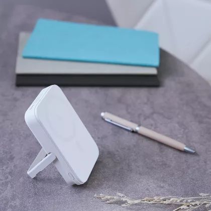 Внешний аккумулятор Юнион PD (Union PD) 10000mAh с функцией беспроводной зарядки 15W, белый, фото 14