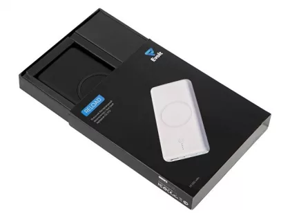 Внешний беспроводной аккумулятор c QC/PD "Reload", 10000 mAh, черный (Р), фото 8