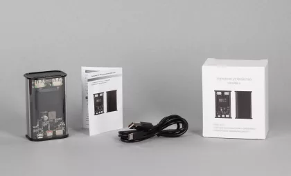 Зарядное (22.5W) устройство "Inside" 9000 mAh с прозрачным корпусом и цифровым индикатором заряда/напряжения/силы тока, черный, фото 7