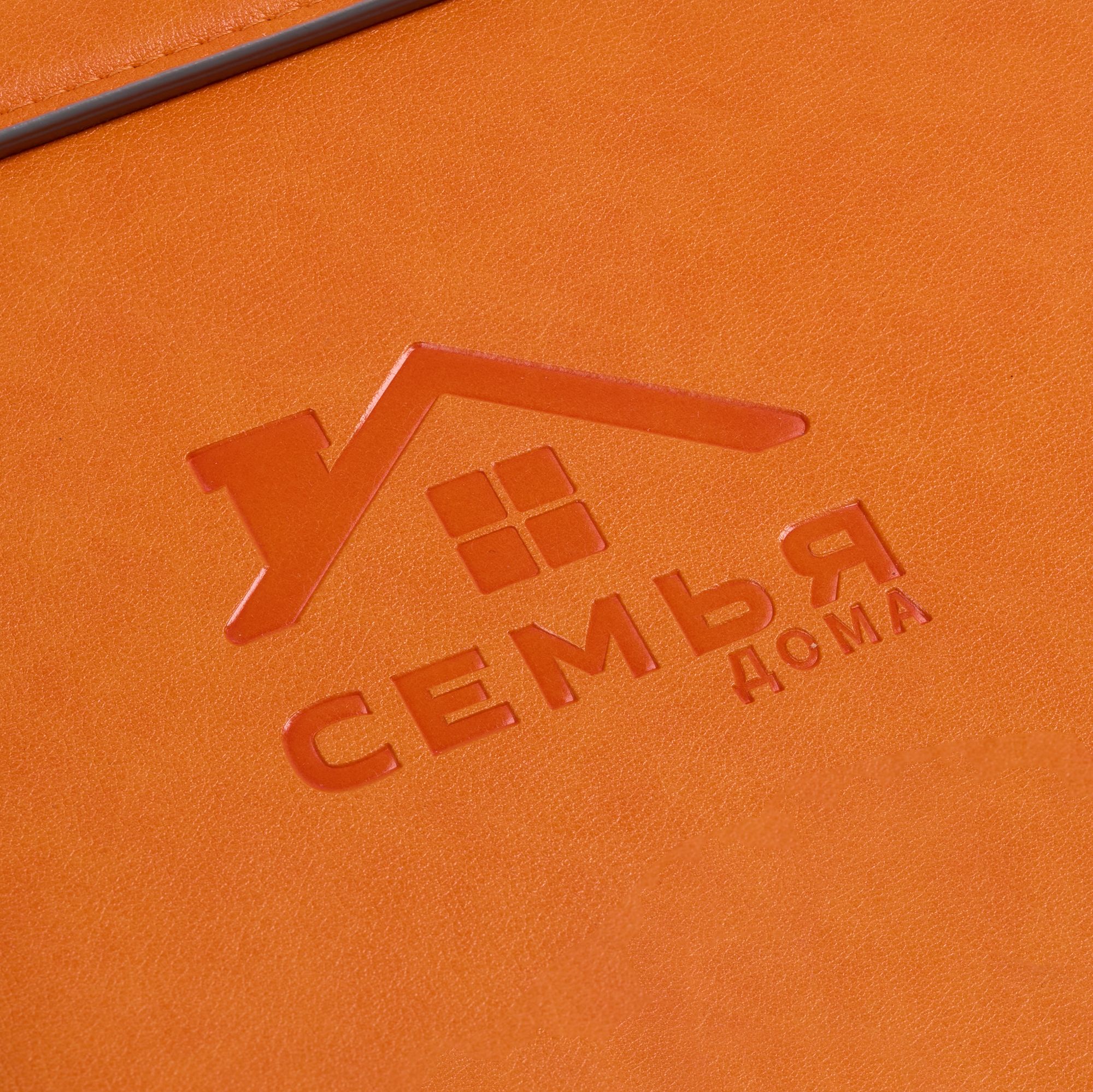 T1: Тиснение бесцветное
