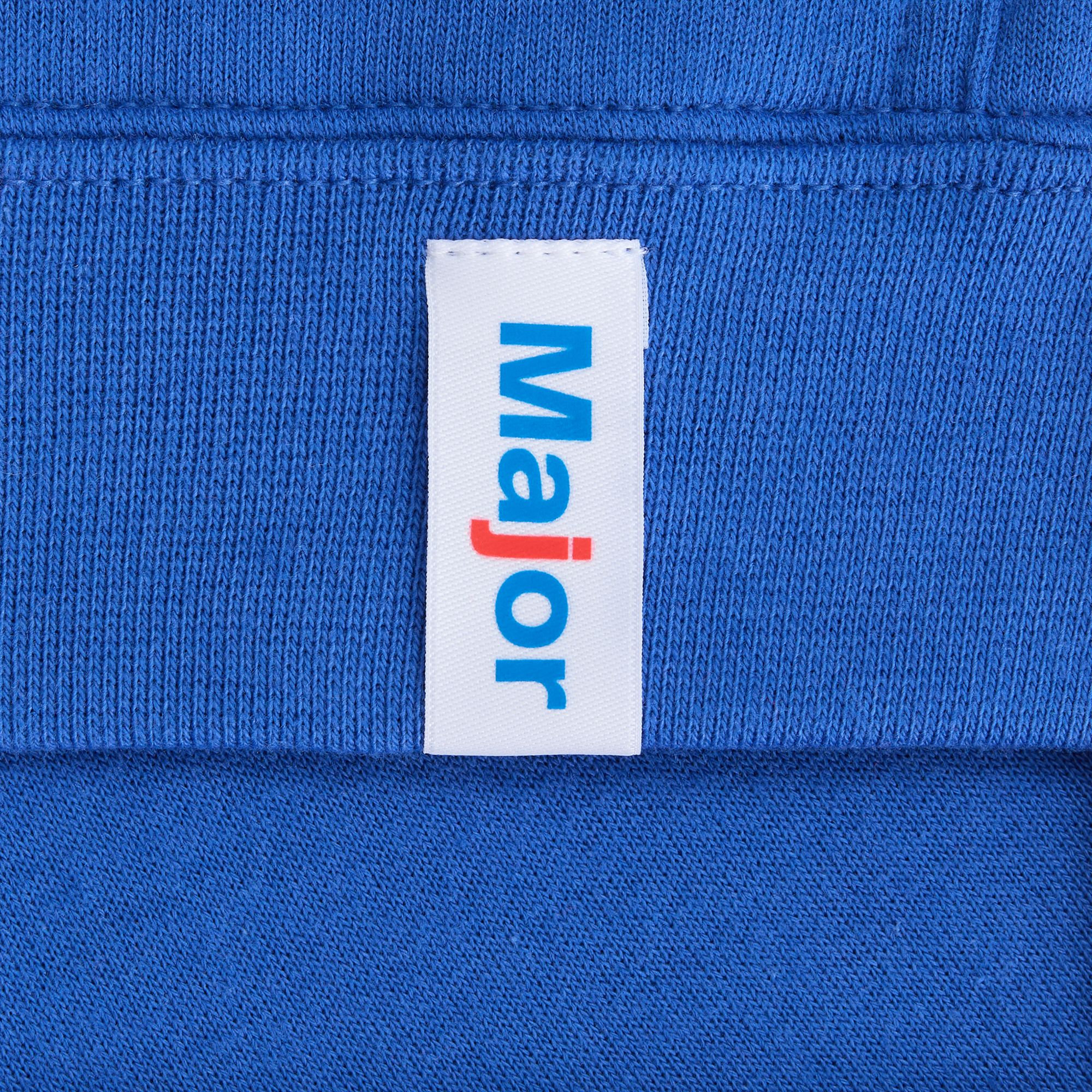 D-L1: Шелкотрансфер на лейбл