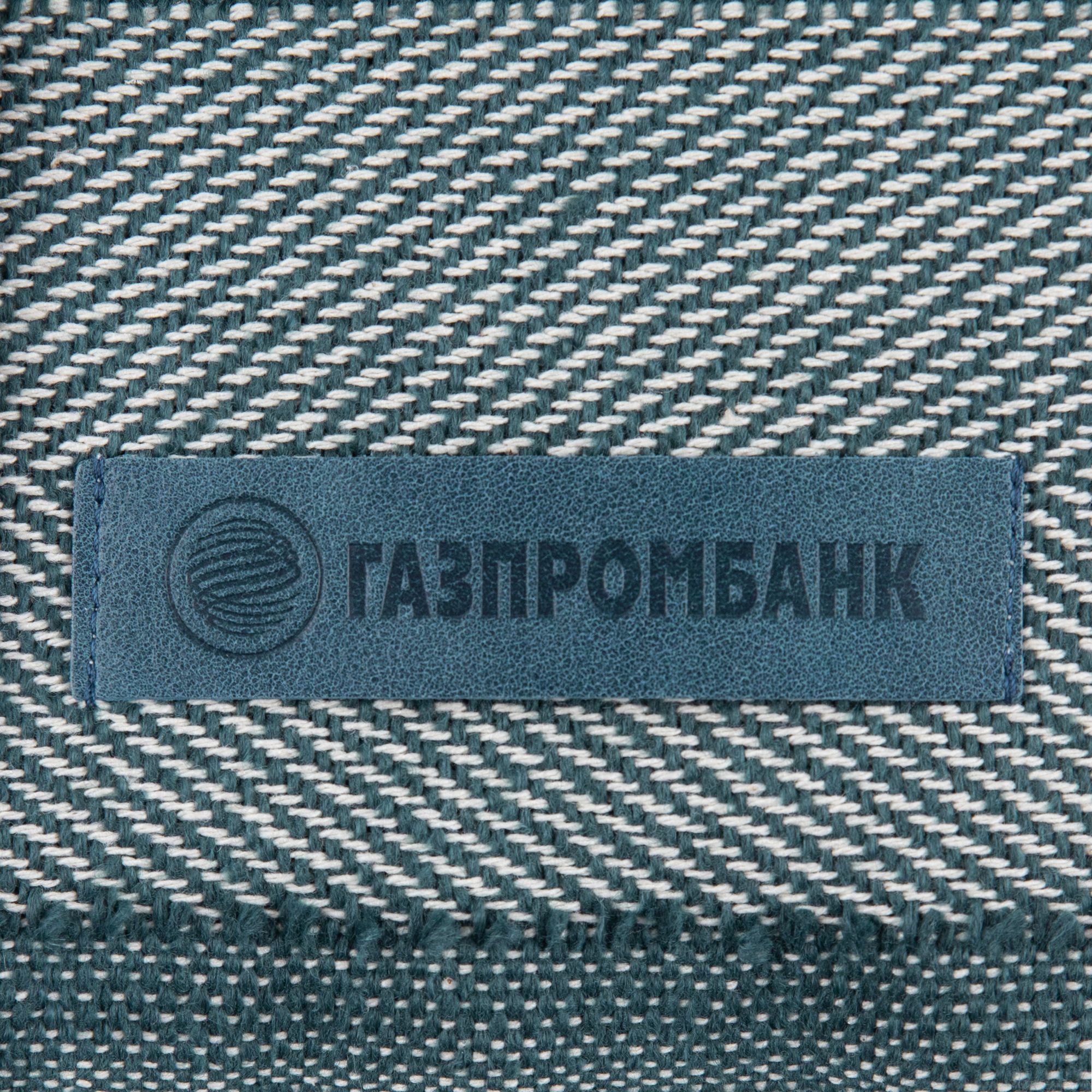 T1-L: Тиснение лейбла